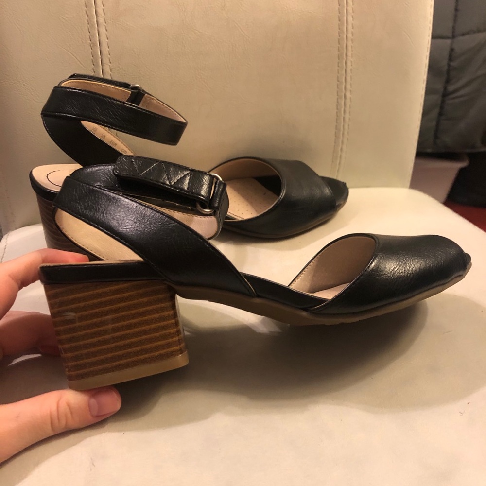 Life Stride block heels
